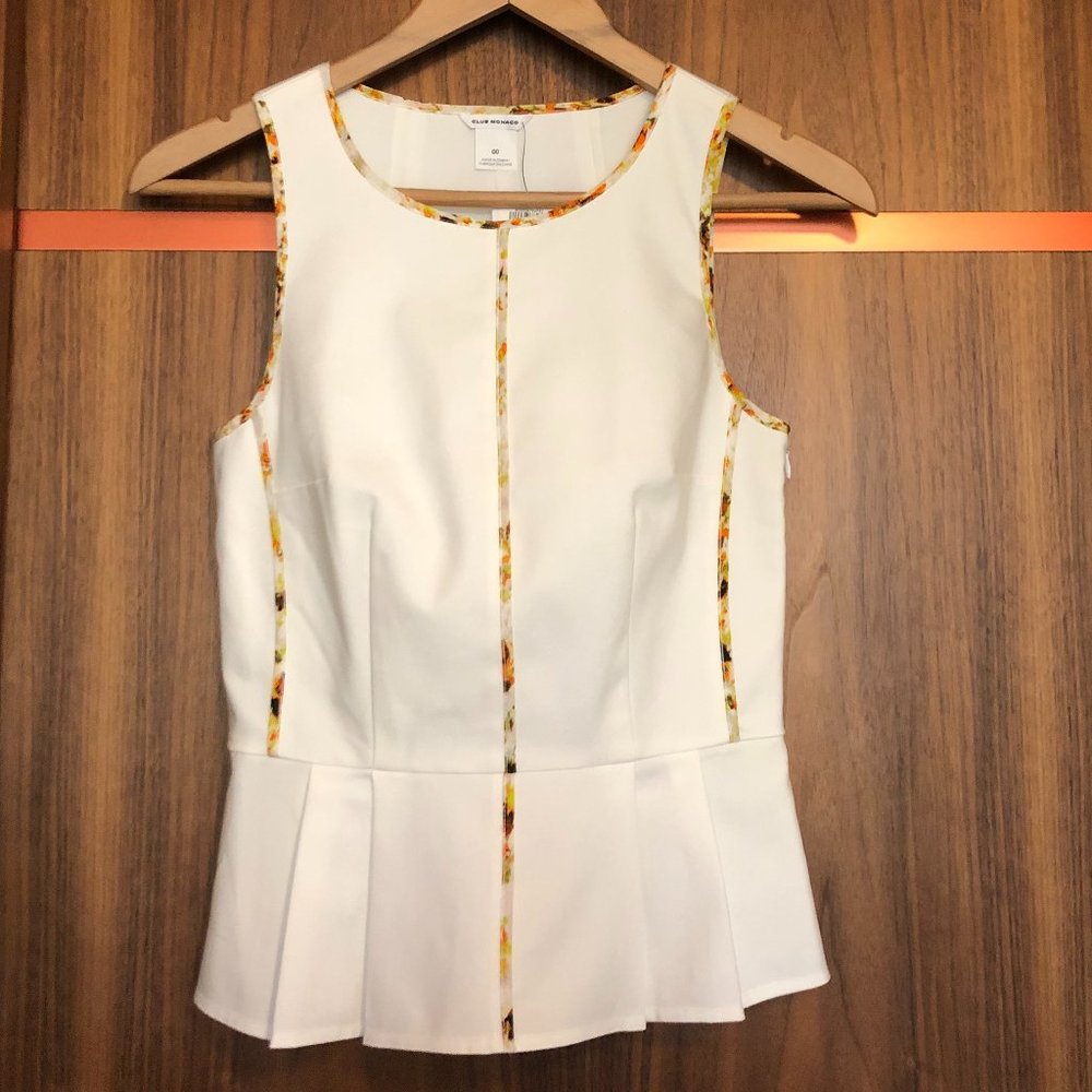 ✨HOST PICK✨ *BRAND NEW* Club Monaco (Danielle) Peplum Top - Size 00 - Picture 1 of 6